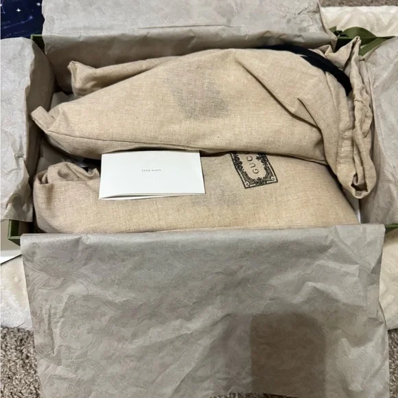 Gucci BEE Athletic Shoes - Picture 8 of 14